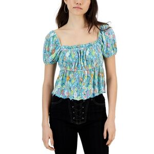 Love, Fire Juniors' Short-Puff-Sleeve Square-Neck Top